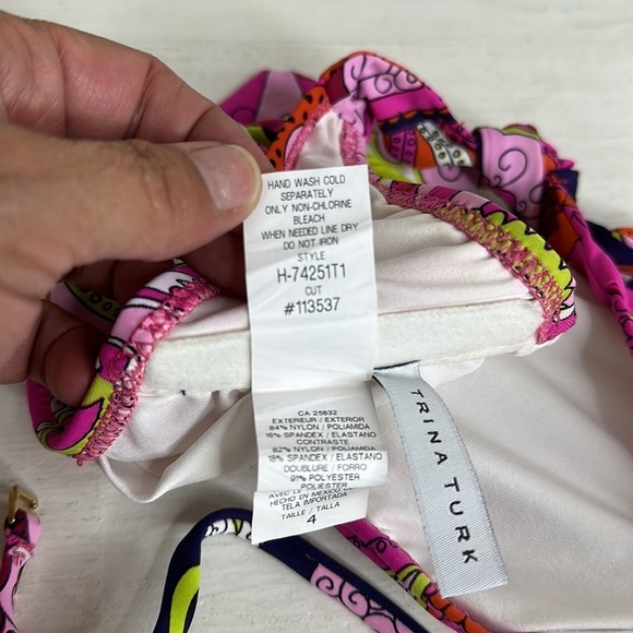 T25 Trina Turk Center Medallion Circular pattern tube top bikini top size 4 - Picture 13 of 15